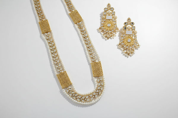 Elegant Sheesha Kundan Set with Pearls | Traditional Jewelry