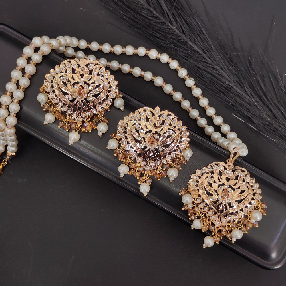 Noor Locket Set - Necklace Set - Jewel Galore