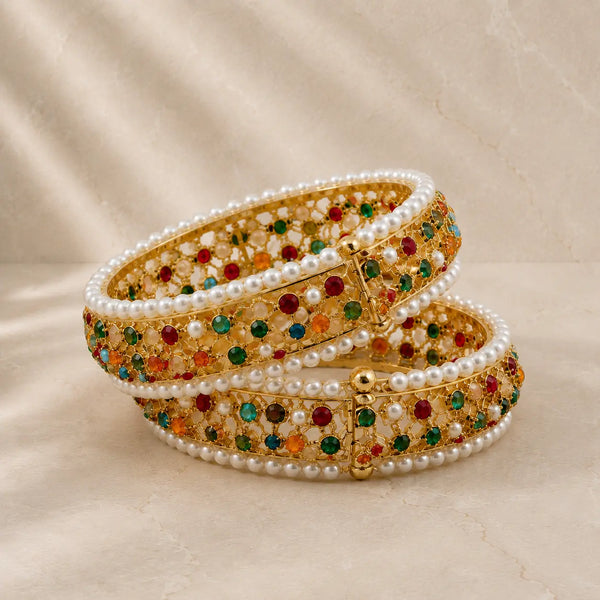 BANGLES