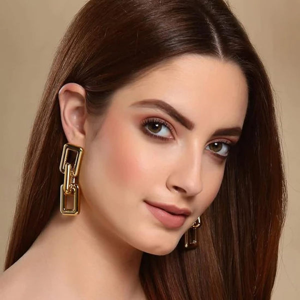 Geometrical chain earrings