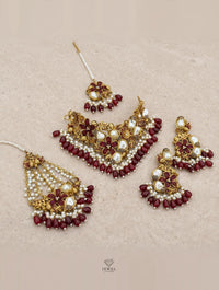 Kundan Bridal Choker Set with Maang Tikka, Jhumka Earrings & Passa – Antique Gold Finish
