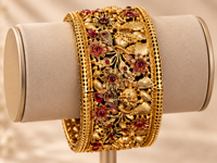 Antique Gold Floral Bird Motif Wide Bangle – Ruby Stone Kada