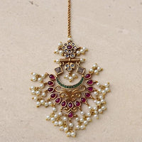 Antique Gold Kundan Maang Tikka with Pearl Cluster – Bridal Bindiya - Jewel Galore