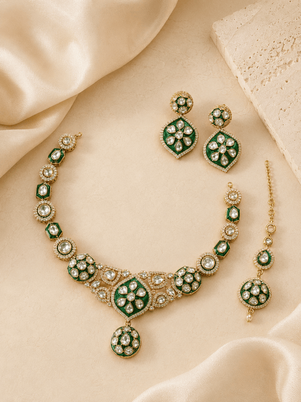Kundan Bridal Necklace Set with Earrings &amp; Maang Tikka - Bridal Set - Jewel Galore